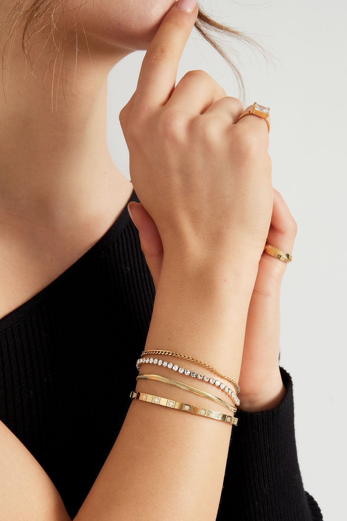 Armband mit doppelter Steinschicht