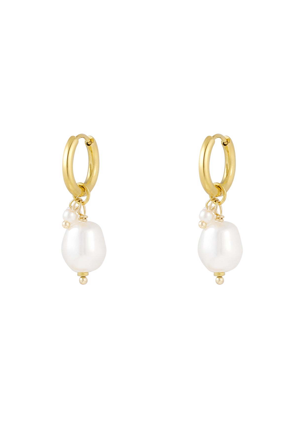 Schlichter Ohrring mit großer und kleiner Perle – Goldfarbe - Goldfarbefarbe
