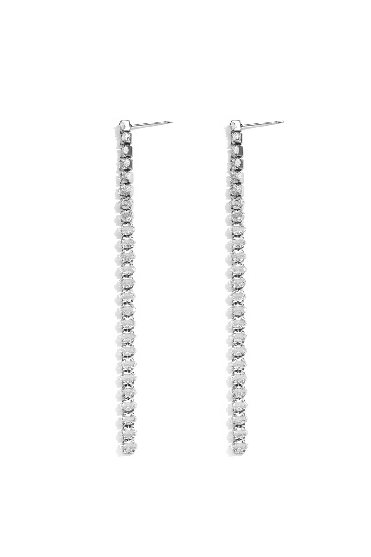 Elegante Hängeohrringe aus Edelstahl mit Kette, perfekt für festliche Anlässe und Partys. Luxuriöse Damenschmuckserie.