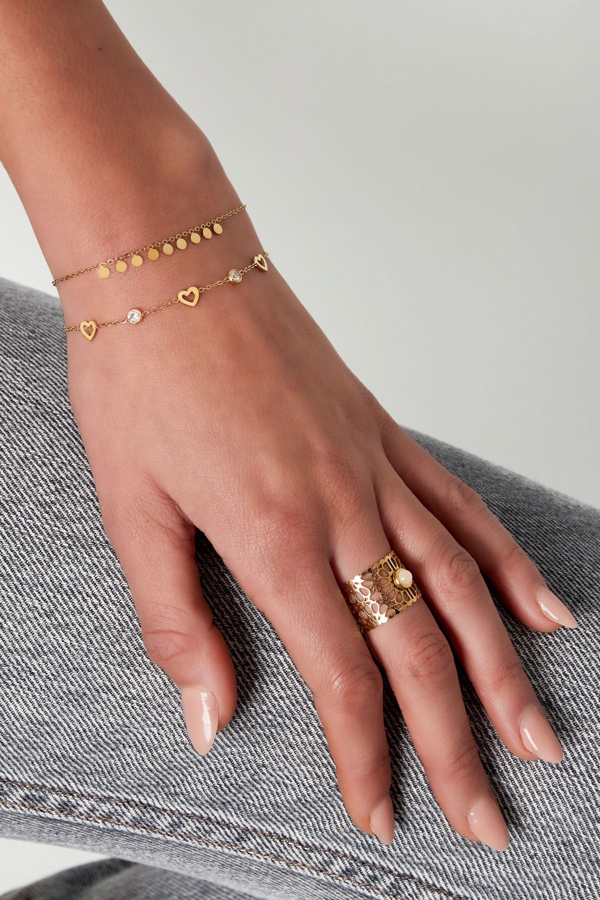 Armband mit Herz- und Diamantanhängern – Goldfarbe - Goldfarbefarbe
