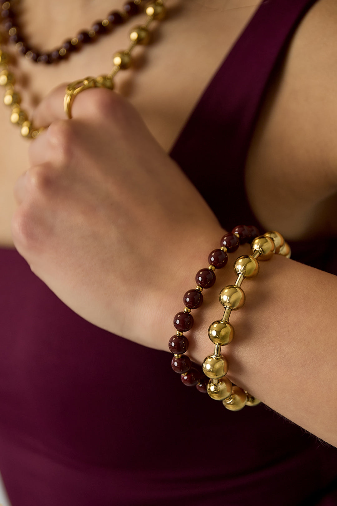 Gliederarmbänder aus Perlen
